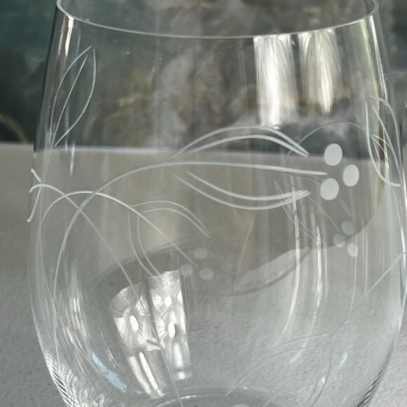 Riedel Etched Floral Stemless Wine Glasses Set of 2 - Picture 8 of 10